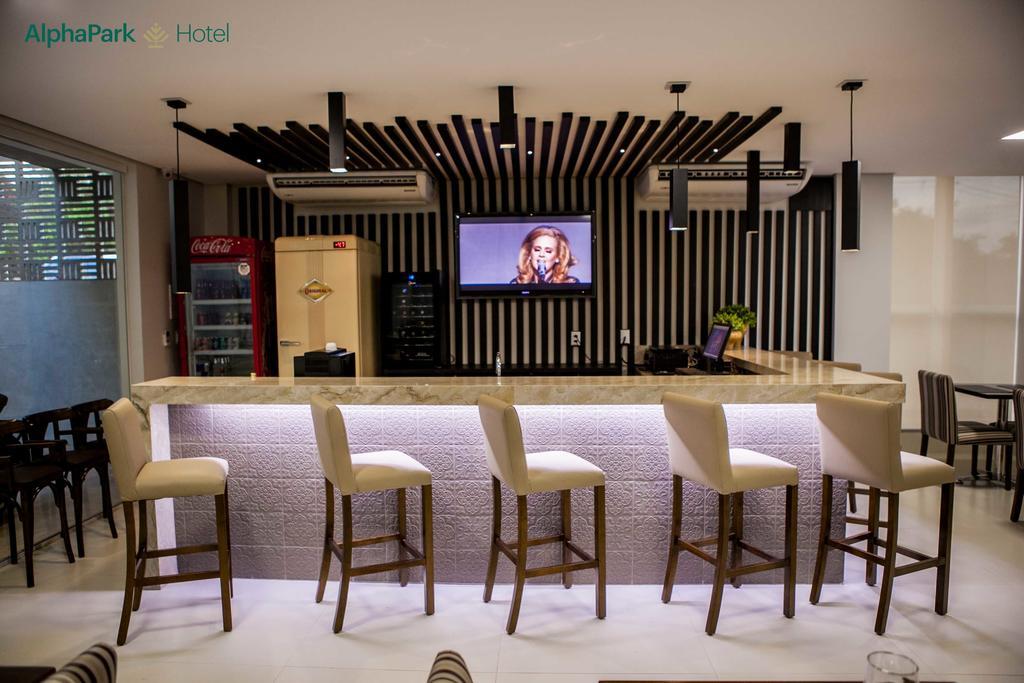 Hotel Alphapark 4*